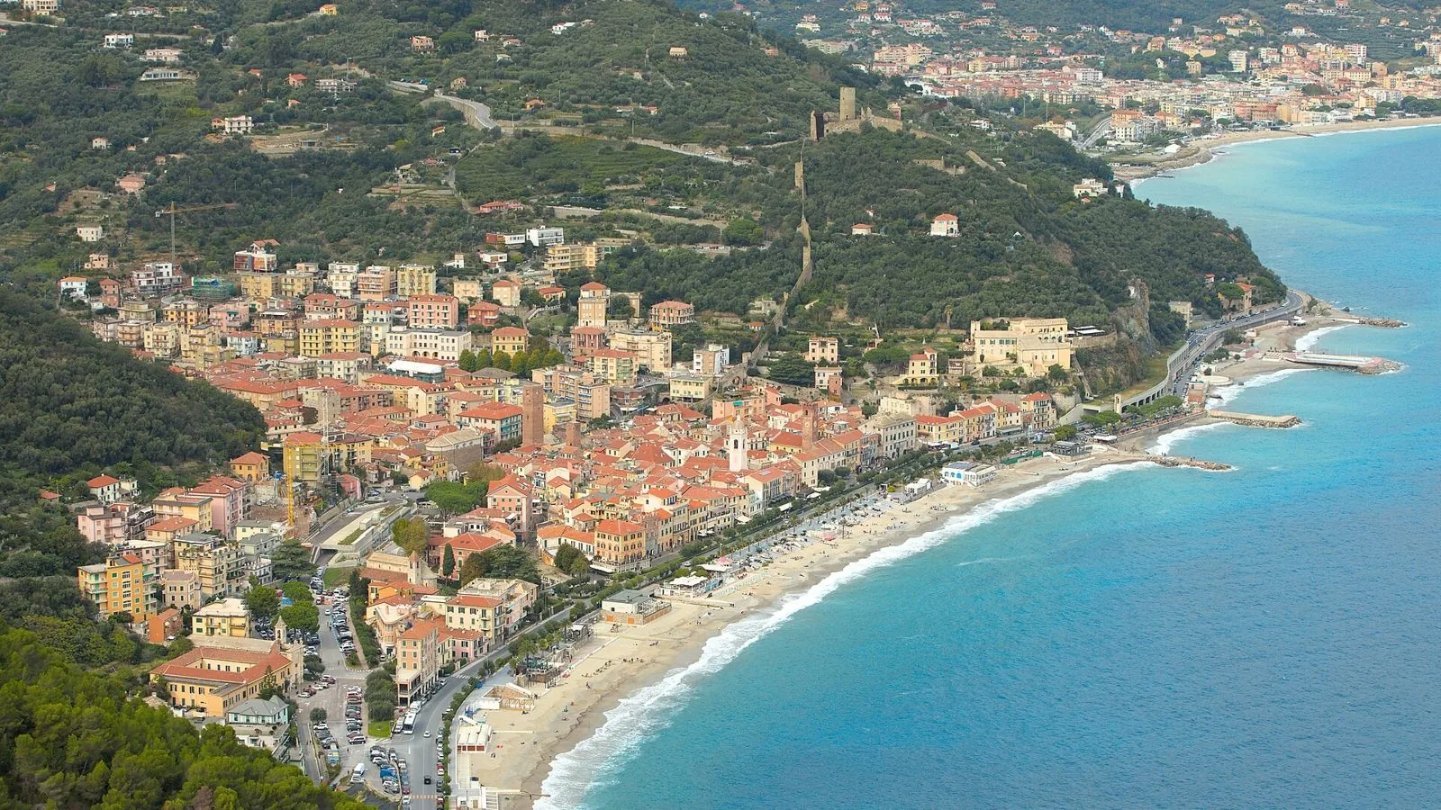 Loft centro storico Loano, 